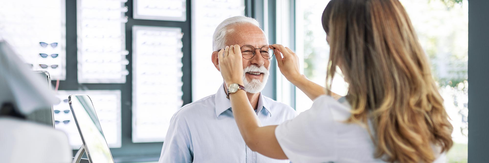 Does Medicare Cover Cataract Surgery? | HealthPartners Blog